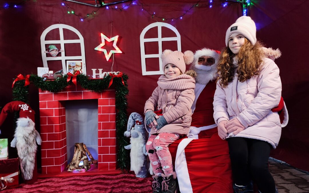 Prawie 700 paczek od Świętego Mikołaja trafiło do dzieci z gminy Zduny!